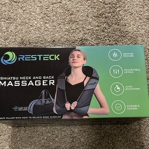 Restek Shiatsu Neck and Back Massager